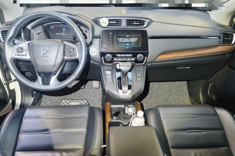 Used Honda CR-V 2019 240TURBO CVT 2WD Fashion Edition China V Center Console