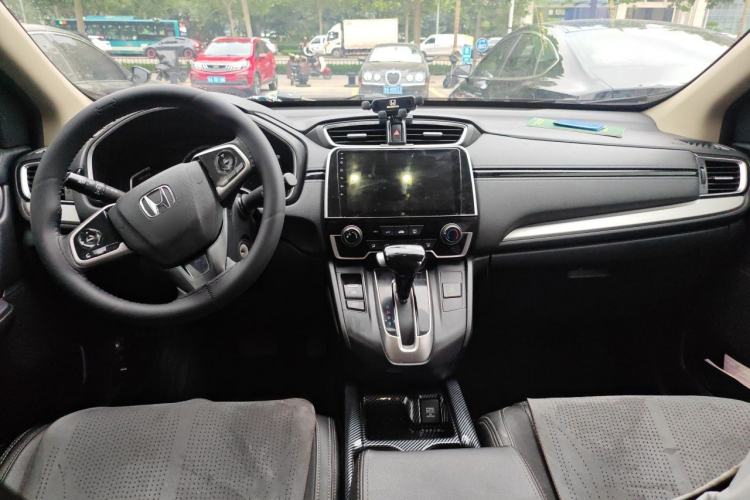 Used Honda CR-V 2019 Brilliant Edition 240TURBO CVT 2WD Comfort Version China VI Emission Standard Center Console
