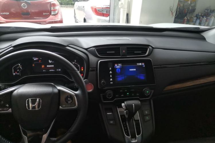 Used Honda CR-V 2019 240TURBO CVT 2WD Fashion Edition China VI Center Console
