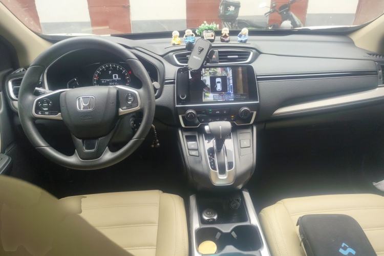 Used Honda CR-V 2019 240TURBO CVT 2WD Comfort Version China V Center Console