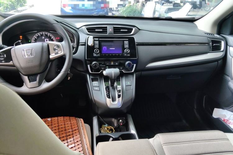 Used Honda CR-V 2019 Brilliant Edition 240TURBO CVT 2WD Comfort Version China VI Emission Standard Center Console