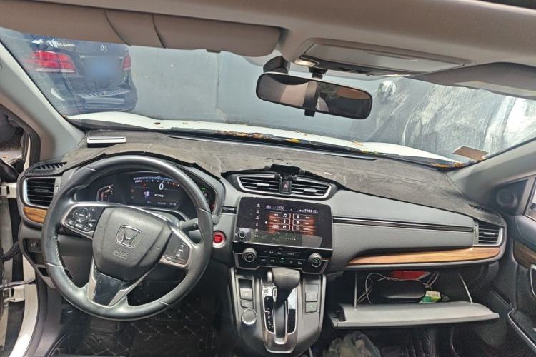 Used Honda CR-V 2019 240TURBO CVT 2WD Fashion Edition China VI Center Console