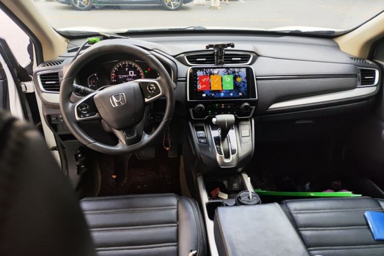 Used Honda CR-V 2019 240TURBO CVT 2WD Comfort Version China VI Emission Standard Center Console