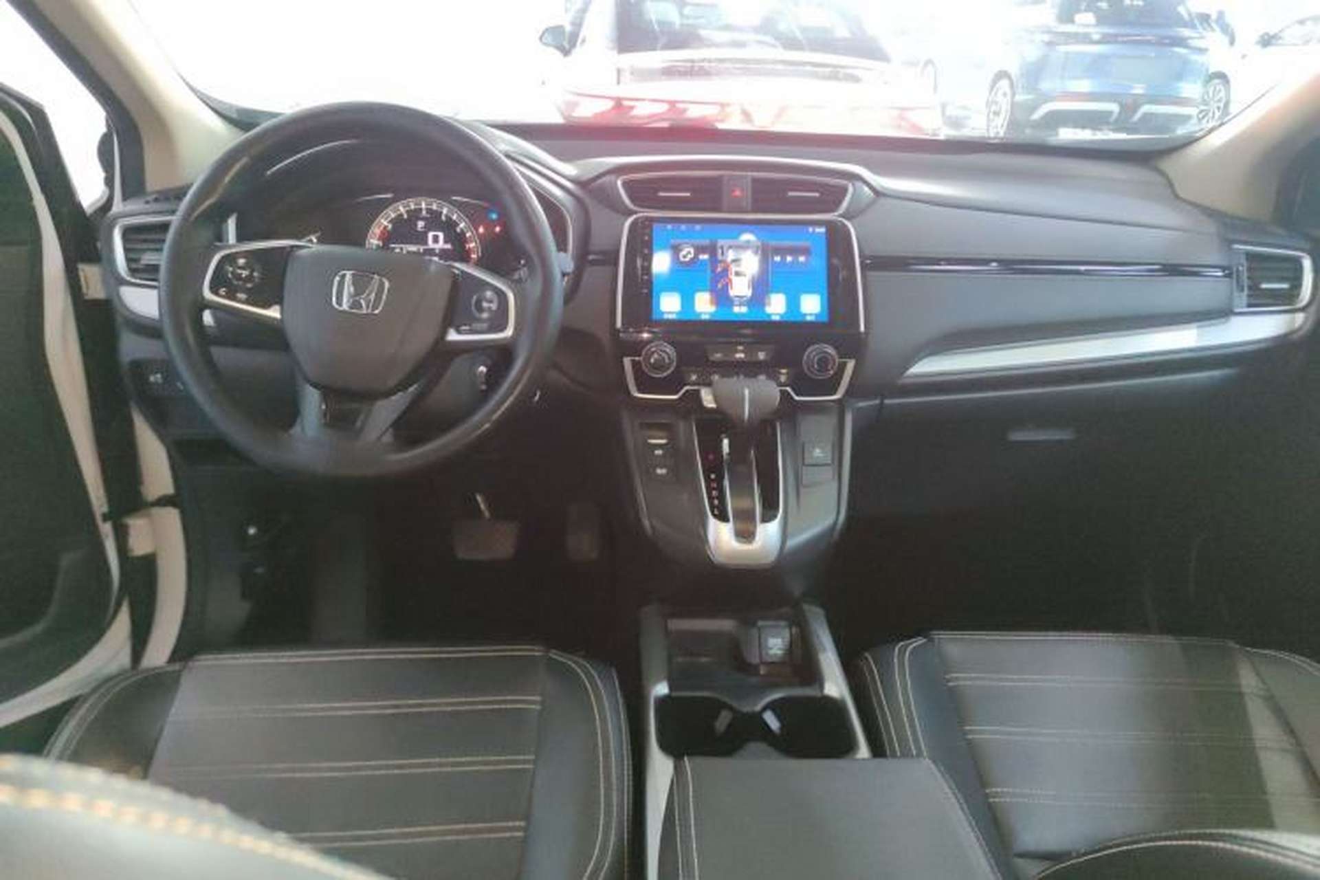 Used Honda CR-V 2019 240TURBO CVT 2WD Comfort Version China V Center Console
