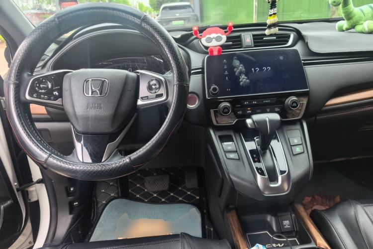 Used Honda CR-V 2019 240TURBO CVT 2WD Fashion Edition China V Center Console