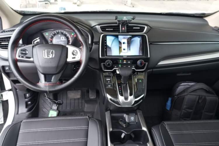 Used Honda CR-V 2019 Brilliant Edition 240TURBO CVT 2WD Comfort Version China VI Emission Standard Center Console