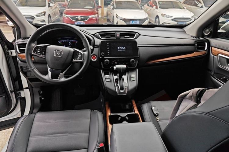 Used Honda CR-V 2019 240TURBO CVT 2WD Fashion Edition China V Center Console