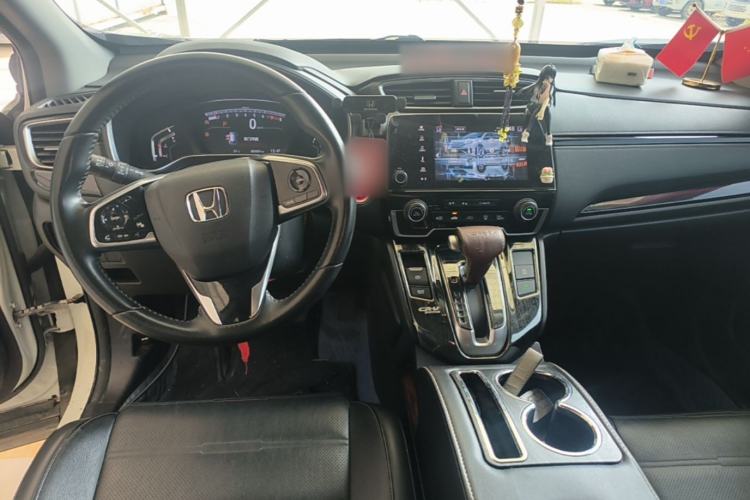 Used Honda CR-V 2019 240TURBO CVT 2WD Fashion Edition China V Center Console