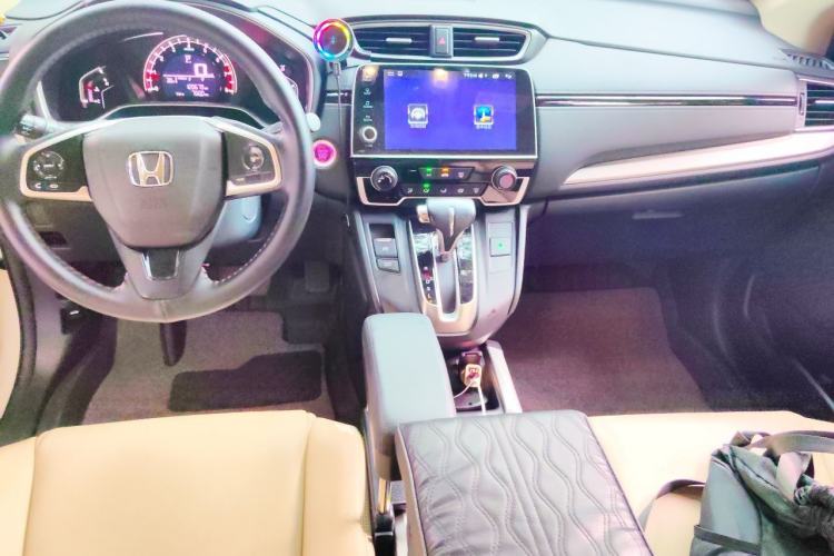Used Honda CR-V 2019 240TURBO CVT 2WD Comfort Version China V Center Console