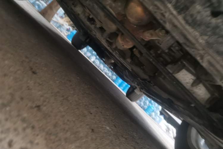 Used Honda CR-V 2019 240TURBO CVT 2WD Comfort Version China VI Emission Standard Chassis Front
