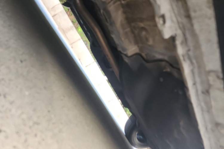 Used Honda CR-V 2019 240TURBO CVT 2WD Comfort Version China VI Emission Standard Chassis Front Left