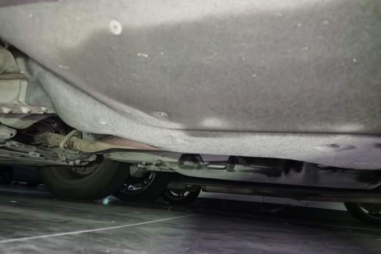 Used Honda CR-V 2019 240TURBO CVT 2WD Fashion Edition China VI Chassis Front Left