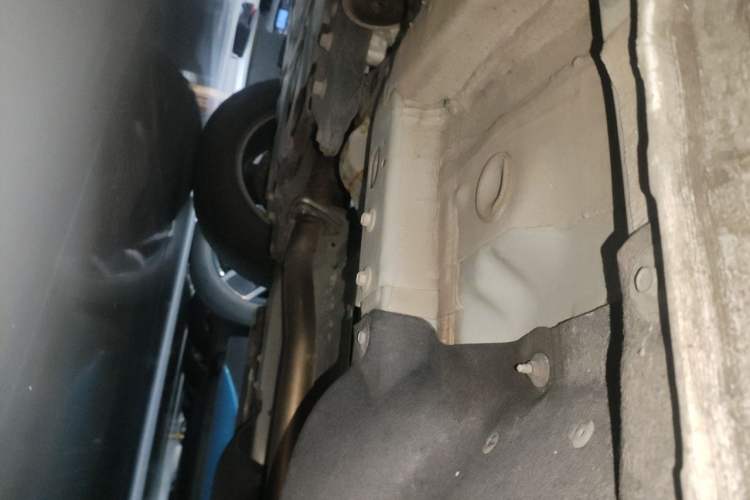 Used Honda CR-V 2019 240TURBO CVT 2WD Fashion Edition China V Chassis Front Left