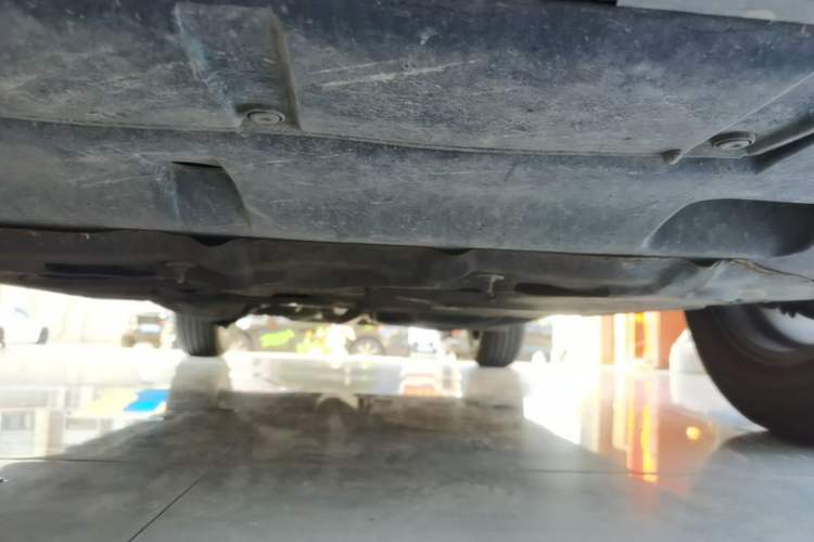 Used Honda CR-V 2019 240TURBO CVT 2WD Comfort Version China VI Emission Standard Chassis Front