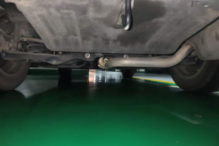 Used Honda CR-V 2019 Rui Hybrid 2.0L 2WD Pure Drive Version China V Emission Standard Chassis Rear