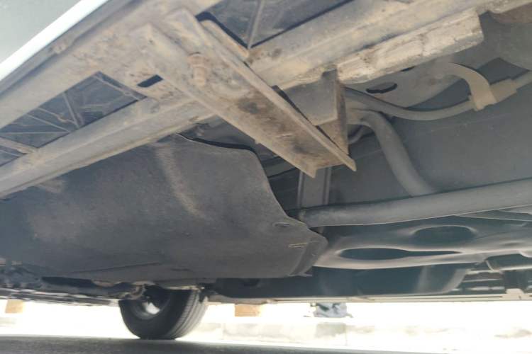 Used Honda CR-V 2019 240TURBO CVT 2WD Comfort Version China VI Emission Standard Chassis Rear Left