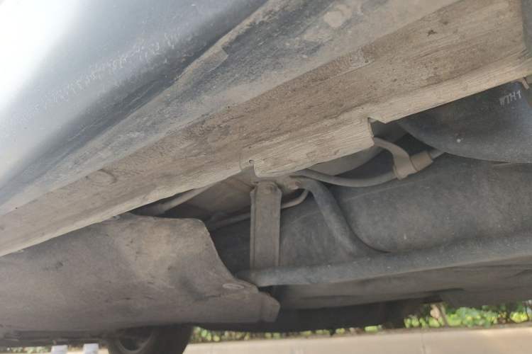 Used Honda CR-V 2019 240TURBO CVT 2WD Comfort Version China VI Emission Standard Chassis Rear Left