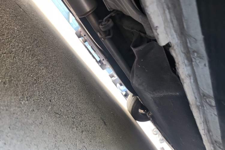 Used Honda CR-V 2019 240TURBO CVT 2WD Comfort Version China VI Emission Standard Chassis Rear Right