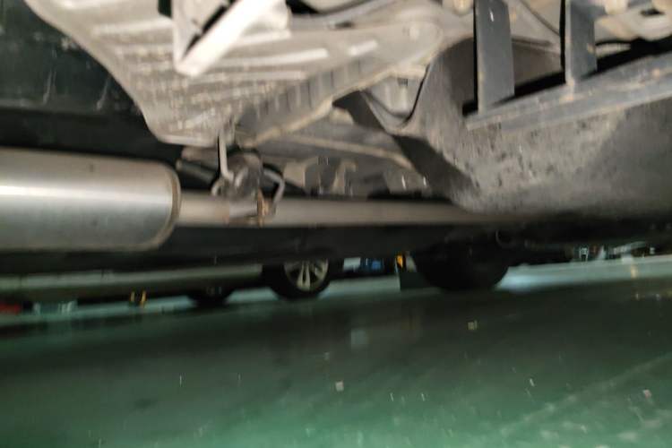 Used Honda CR-V 2019 240TURBO CVT 2WD Comfort Version China VI Emission Standard Chassis Rear Right