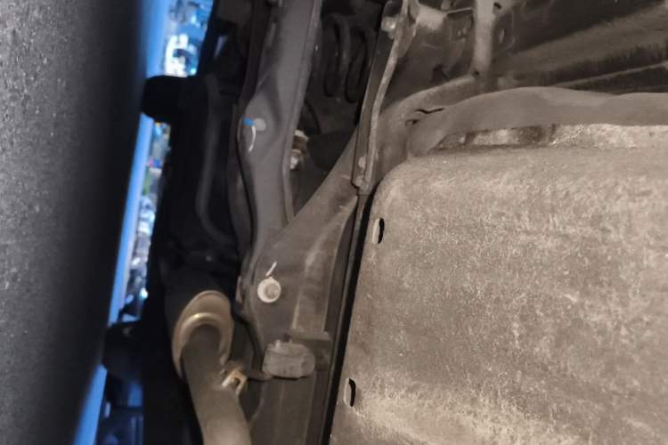 Used Honda CR-V 2019 Rui Hybrid 2.0L 2WD Pure Speed Version China VI Emission Standard Chassis Rear
