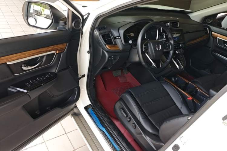 Used Honda CR-V 2019 240TURBO CVT 2WD Fashion Edition China V Driver Seat