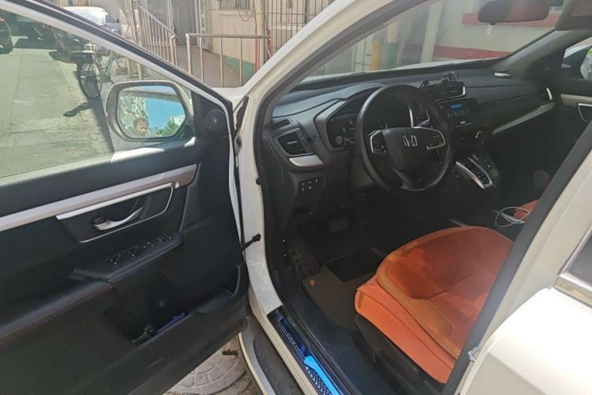 Used Honda CR-V 2019 Rui Hybrid 2.0L 2WD Pure Speed Version China V Emission Standard Driver Seat