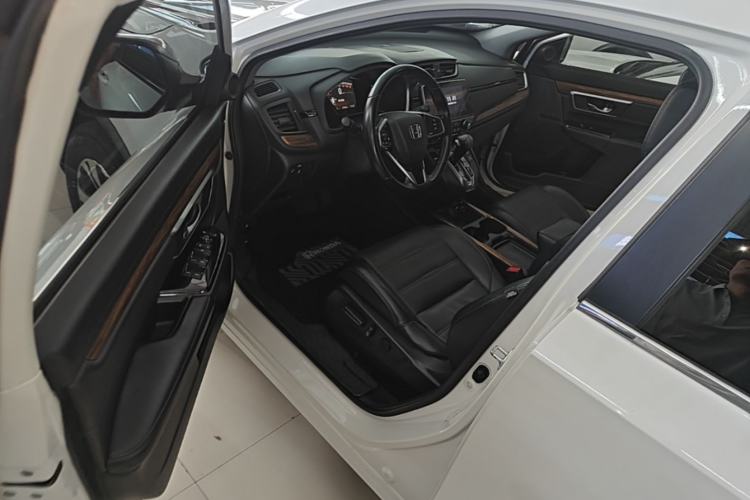 Used Honda CR-V 2019 240TURBO CVT Four-Wheel Drive Luxury Edition China V Emission Standard Driver Seat