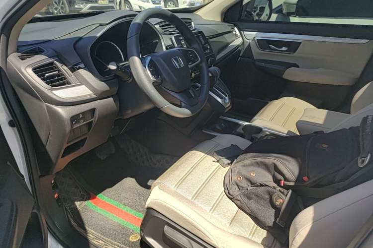 Used Honda CR-V 2019 Brilliant Edition 240TURBO CVT 2WD Comfort Version China VI Emission Standard Driver Seat