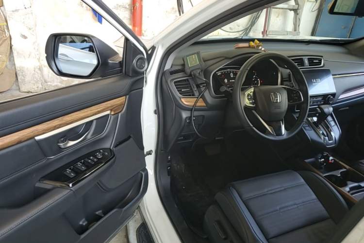 Used Honda CR-V 2019 Brilliant Edition Plus 240TURBO CVT Two-Wheel Drive Fashion Version China VI Emission Standard Driver Seat