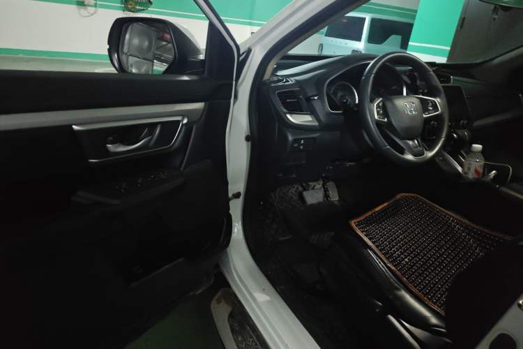 Used Honda CR-V 2019 Brilliant Edition 240TURBO CVT 2WD Comfort Version China VI Emission Standard Driver Seat