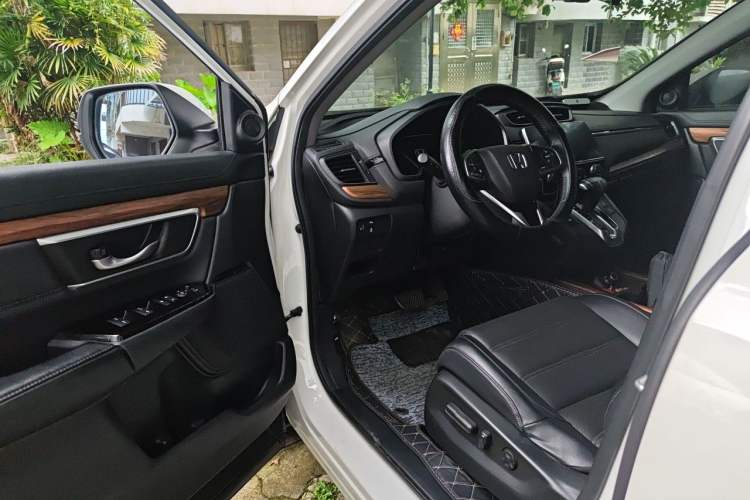Used Honda CR-V 2019 240TURBO CVT 2WD Fashion Edition China V Driver Seat