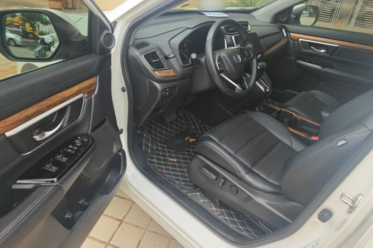 Used Honda CR-V 2019 Brilliant Edition Plus 240TURBO CVT Two-Wheel Drive Fashion Version China VI Emission Standard Driver Seat