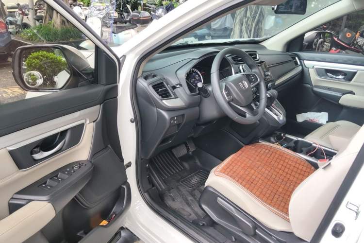Used Honda CR-V 2019 Brilliant Edition 240TURBO CVT 2WD Comfort Version China VI Emission Standard Driver Seat