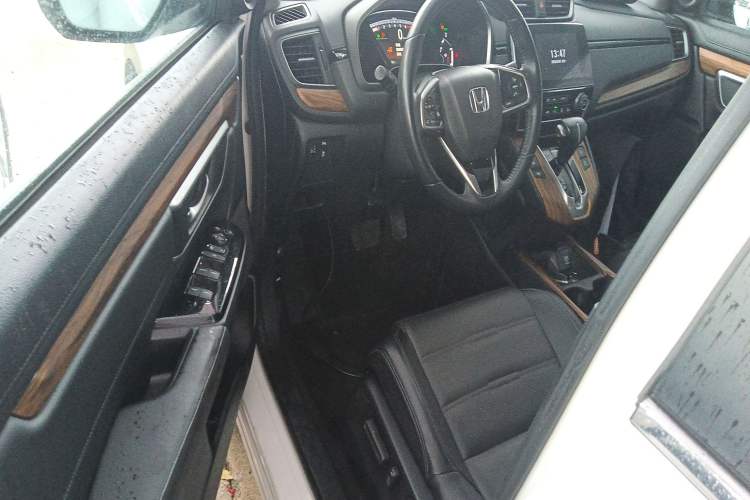 Used Honda CR-V 2019 240TURBO CVT 2WD Fashion Edition China V Driver Seat