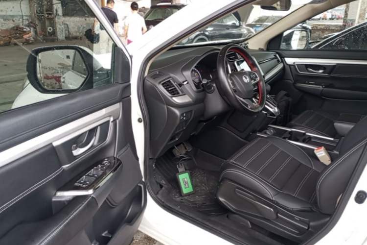 Used Honda CR-V 2019 Brilliant Edition 240TURBO CVT 2WD Comfort Version China VI Emission Standard Driver Seat