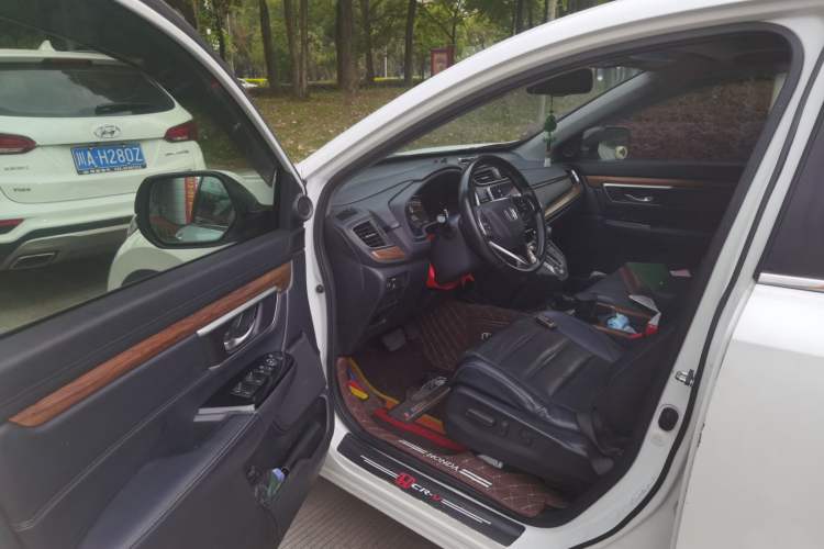 Used Honda CR-V 2019 240TURBO CVT 2WD Fashion Edition China VI Driver Seat