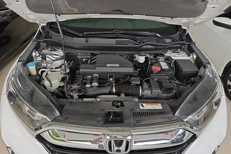 Used Honda CR-V 2019 240TURBO CVT 2WD Fashion Edition China V Engine Bay
