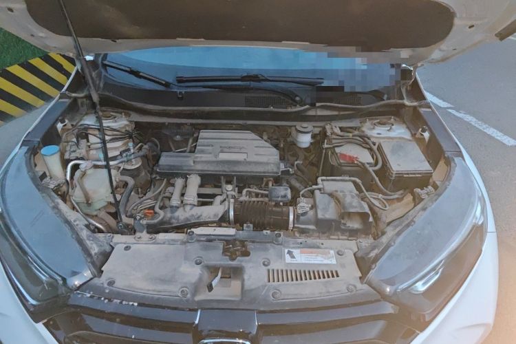 Used Honda CR-V 2019 240TURBO CVT 2WD Comfort Version China VI Emission Standard Engine Bay