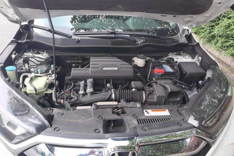 Used Honda CR-V 2019 240TURBO CVT 2WD Fashion Edition China V Engine Bay