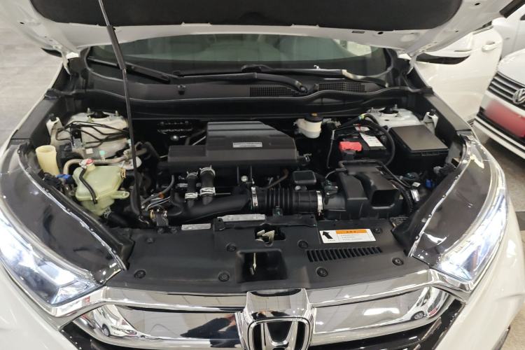 Used Honda CR-V 2019 240TURBO CVT 2WD Fashion Edition China V Engine Bay