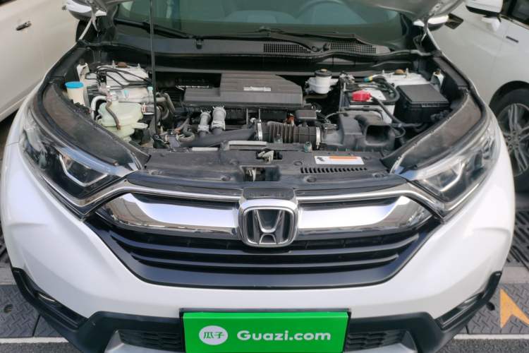 Used Honda CR-V 2019 240TURBO CVT 2WD Comfort Version China VI Emission Standard Engine Bay