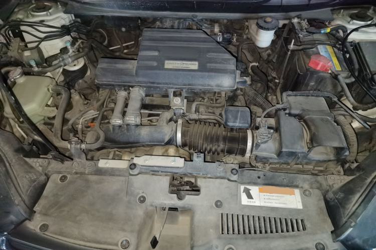 Used Honda CR-V 2019 240TURBO CVT 2WD Comfort Version China VI Emission Standard Engine Bay