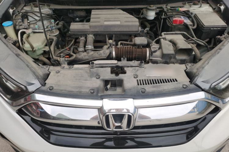 Used Honda CR-V 2019 240TURBO CVT 2WD Comfort Version China VI Emission Standard Engine Bay