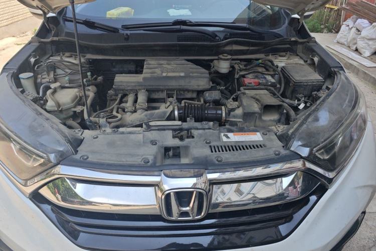 Used Honda CR-V 2019 240TURBO CVT 2WD Fashion Edition China VI Engine Bay