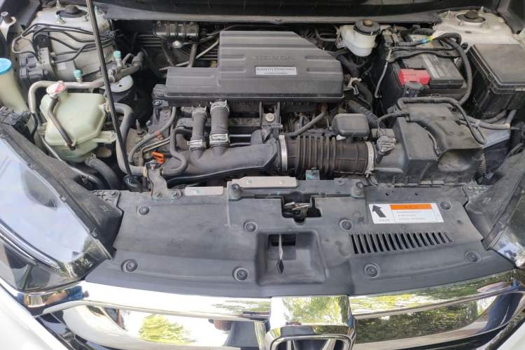 Used Honda CR-V 2019 240TURBO CVT 2WD Fashion Edition China V Engine Bay