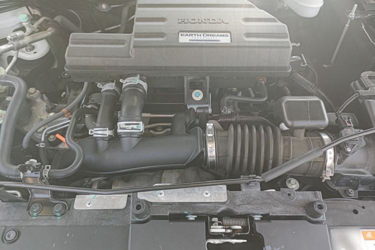 Used Honda CR-V 2019 Brilliant Edition 240TURBO CVT 2WD Comfort Version China VI Emission Standard Engine Bay