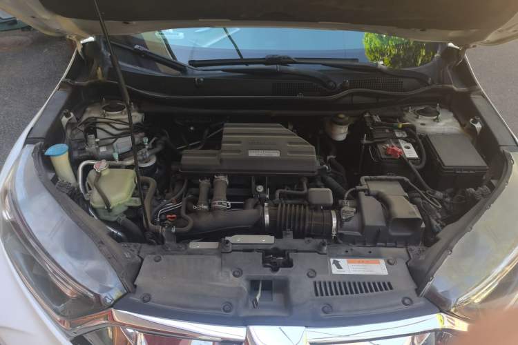 Used Honda CR-V 2019 Brilliant Edition 240TURBO CVT 2WD Comfort Version China VI Emission Standard Engine Bay