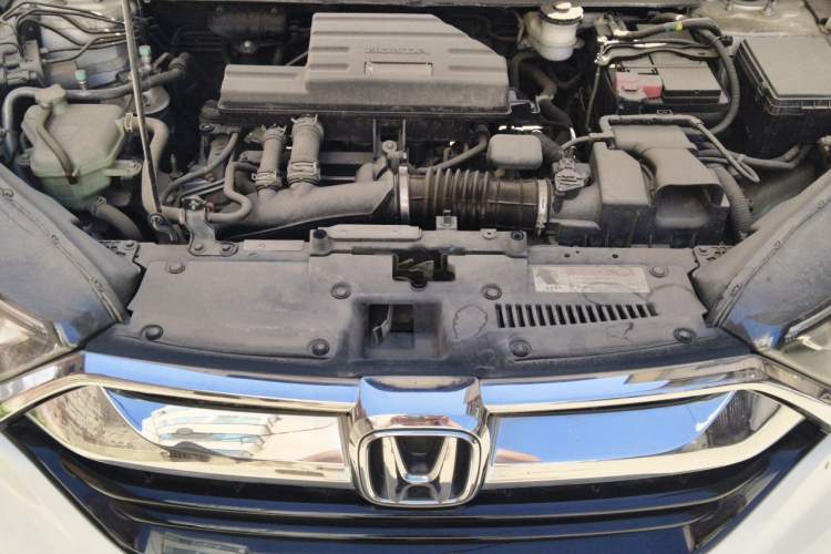 Used Honda CR-V 2019 240TURBO CVT 2WD Fashion Edition China V Engine Bay