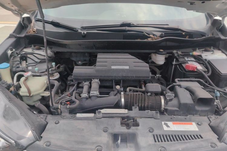 Used Honda CR-V 2019 240TURBO CVT 2WD Comfort Version China VI Emission Standard Engine Bay