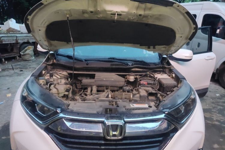 Used Honda CR-V 2019 240TURBO CVT 2WD Fashion Edition China V Engine Bay